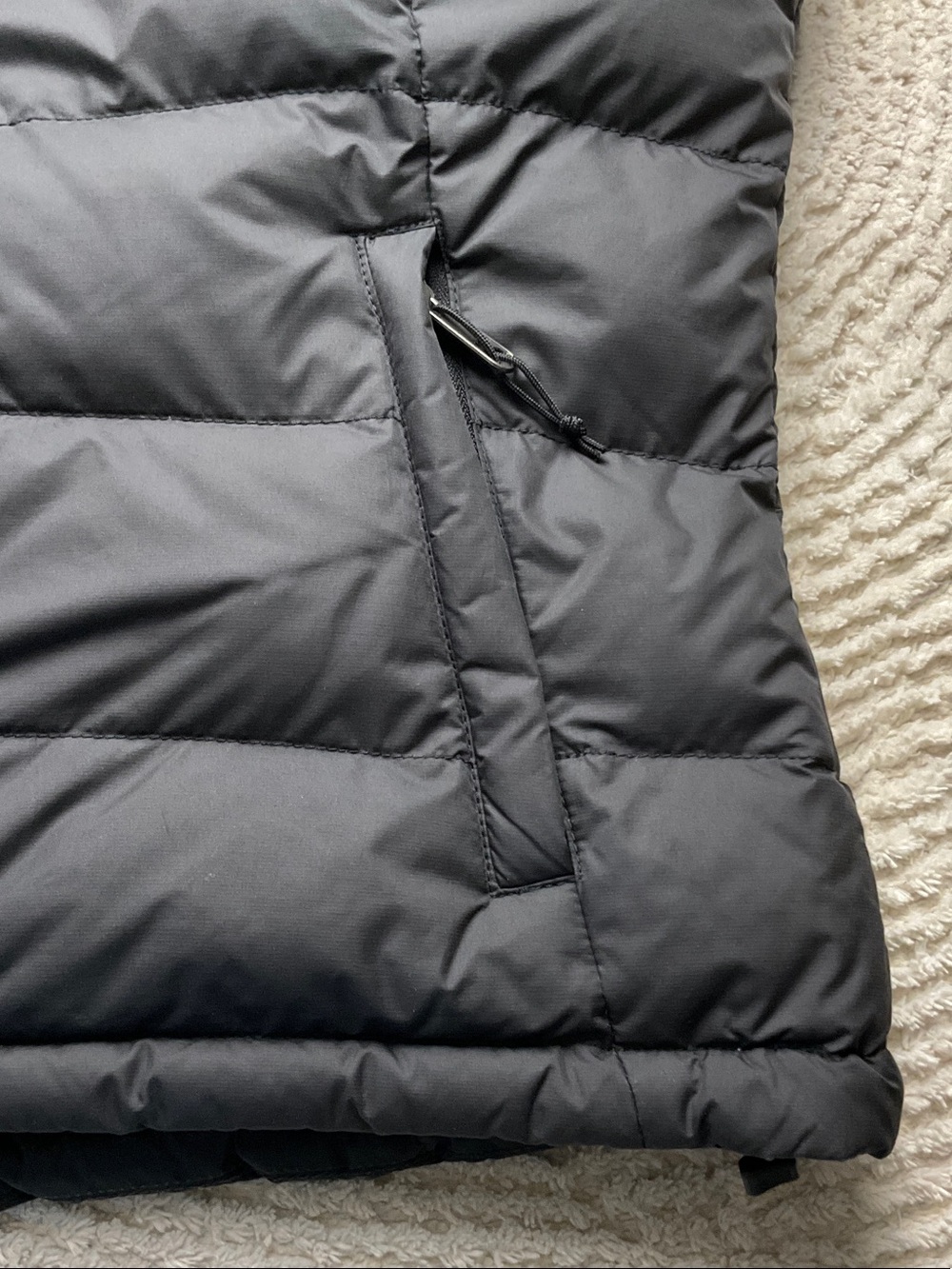 The North Face Women’s Nuptse Black Puffer Down 700 Vest Size Medium - Picture 5 of 16